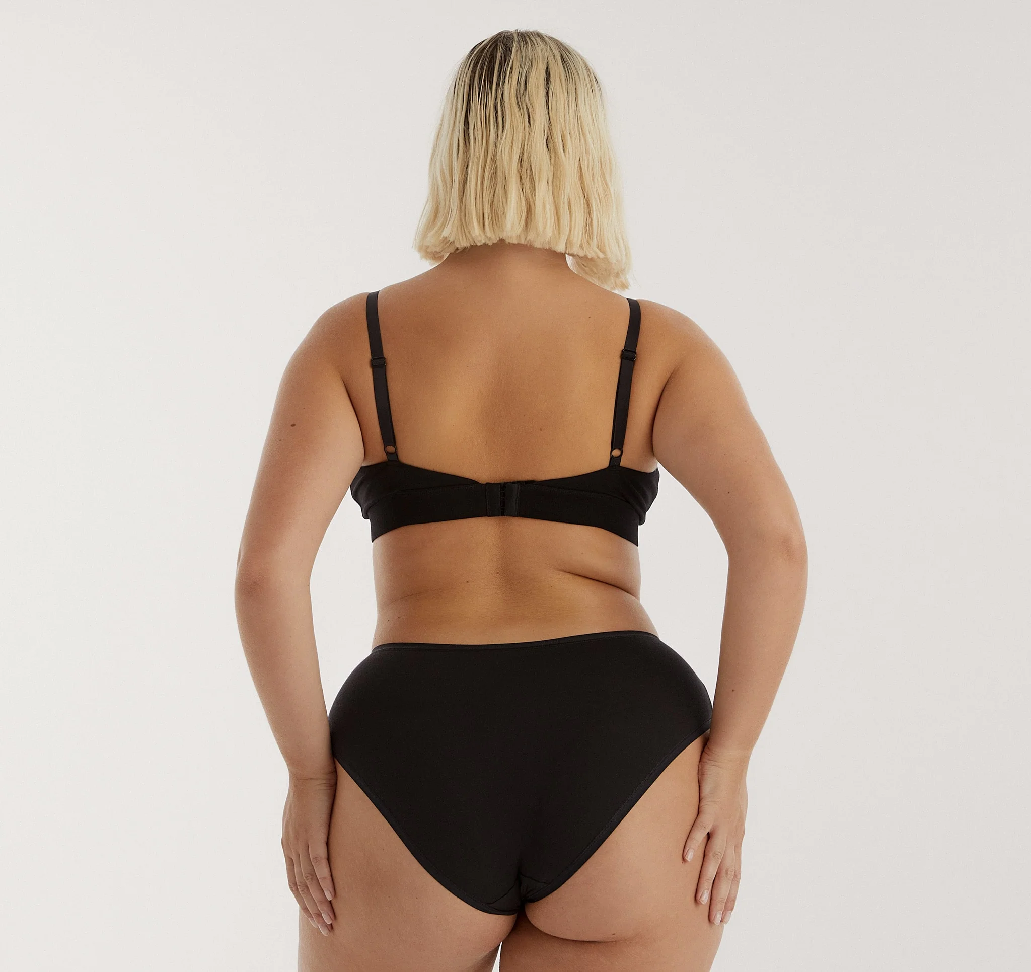 Core Briefs 3-Pack - Image 2